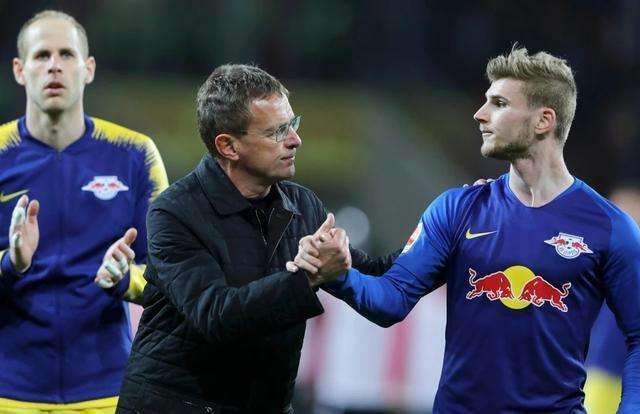 尤文图斯、亚特兰大、佛罗伦萨：换帅为何成了“换汤不换药”？（尤文图斯、亚特兰大、佛罗伦萨：换帅为何只是旧瓶装新酒？）