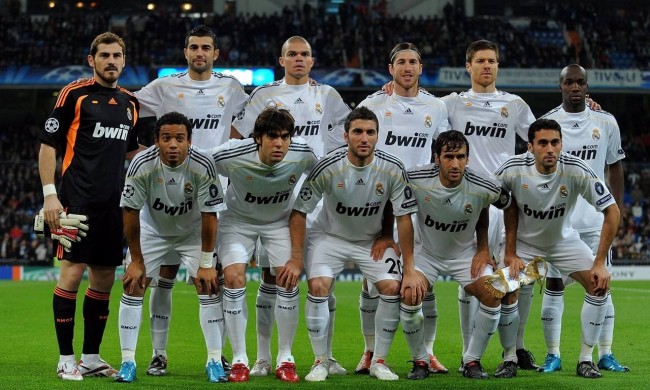 官方：捷克主力中后卫维蒂克因伤退出国家队