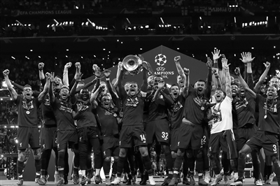 巴尔德吉：踏上诺坎普草坪时就像是一场梦；真希望能见到梅西（巴尔德吉：初登诺坎普如梦似幻，只盼与梅西相见）