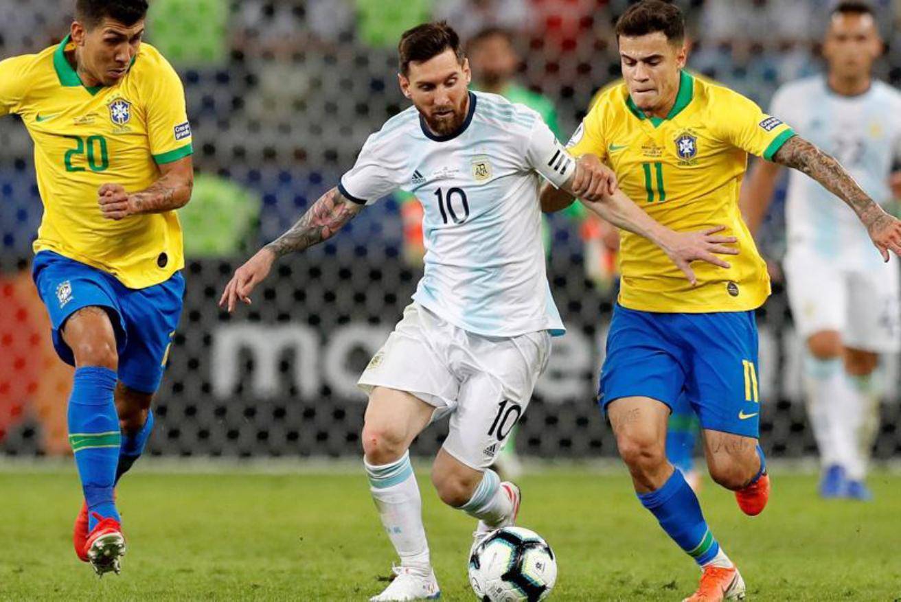 阿森纳关注德甲门将迪安特·拉马伊，认为其具备出色进攻组织能力和潜力，但网前表现尚需提升。（阿森纳考察德甲门将迪安特·拉马伊：出球组织与潜力出众，门前表现仍需提升）