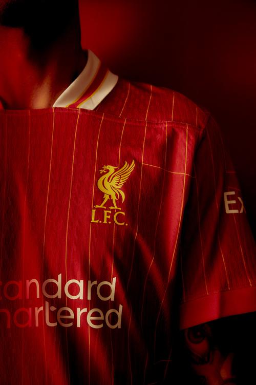 杰伦·布朗：利用防守牵制力，为队友创造进攻机会（杰伦·布朗：以防守吸引力为队友撬开进攻空间）