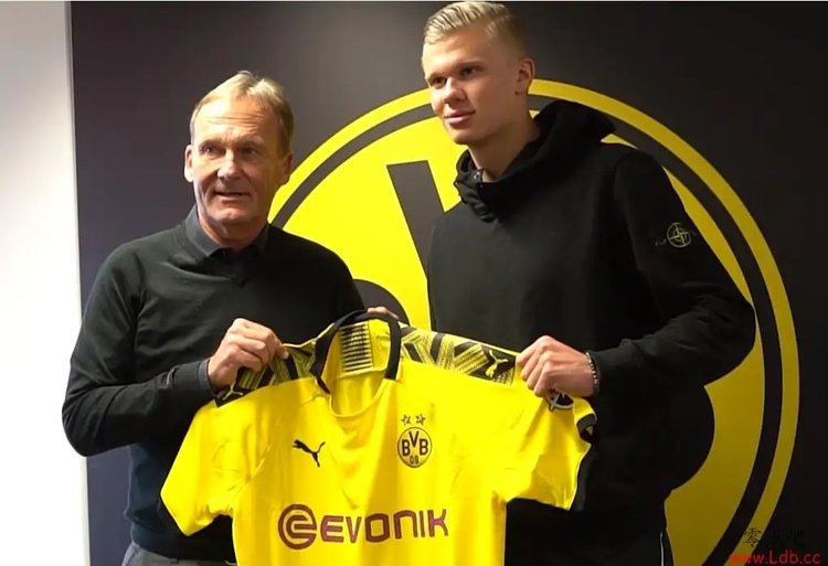 阿尔瓦雷斯马竞生涯欧冠进球数上双，成队史第三人