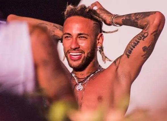 申花1-3输球，柔佛新山近两个赛季亚冠对中超球队保持不败（申花1-3告负，柔佛新山近两季亚冠对中超仍保持不败）