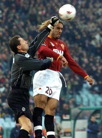 罗体：米兰vs拉齐奥VAR将被停哨；主裁未判点球正确但解释有误（罗体：米兰战拉齐奥的VAR将被停赛，主裁拒判点球决定正确但解释不当）