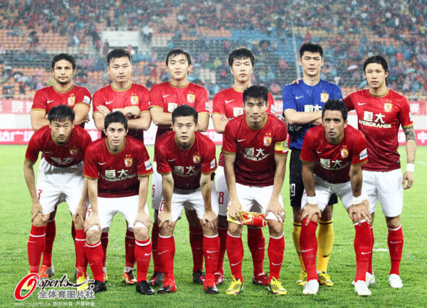 世体：亚马尔与詹姆斯四点相似，追赶乔丹与梅西的寒门天才（世体：亚马尔与詹姆斯有四大共通点，寒门天才正向乔丹与梅西看齐）