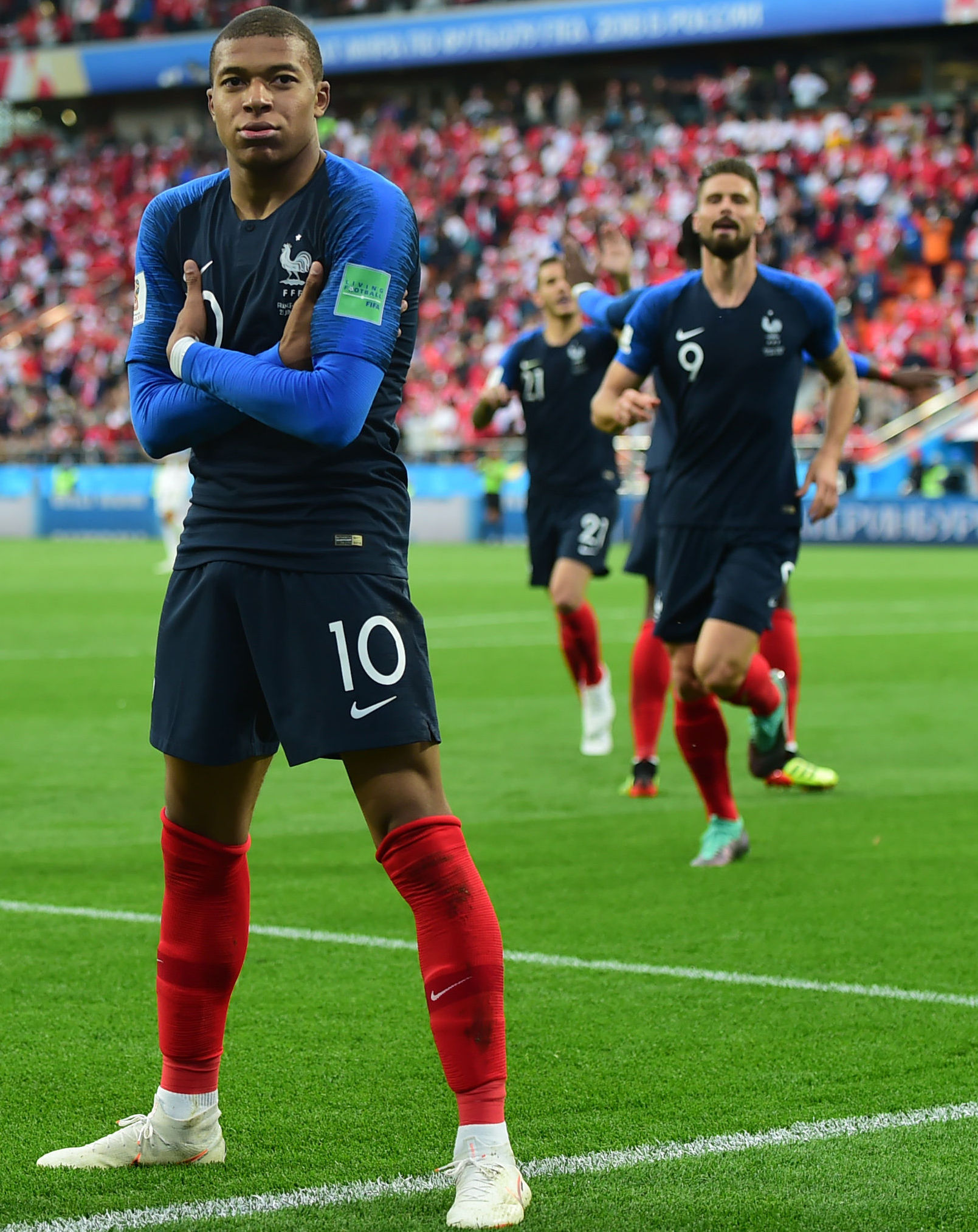 NBA球员专访：詹姆斯谈季后赛目标,（专访NBA球星詹姆斯：畅谈季后赛目标）