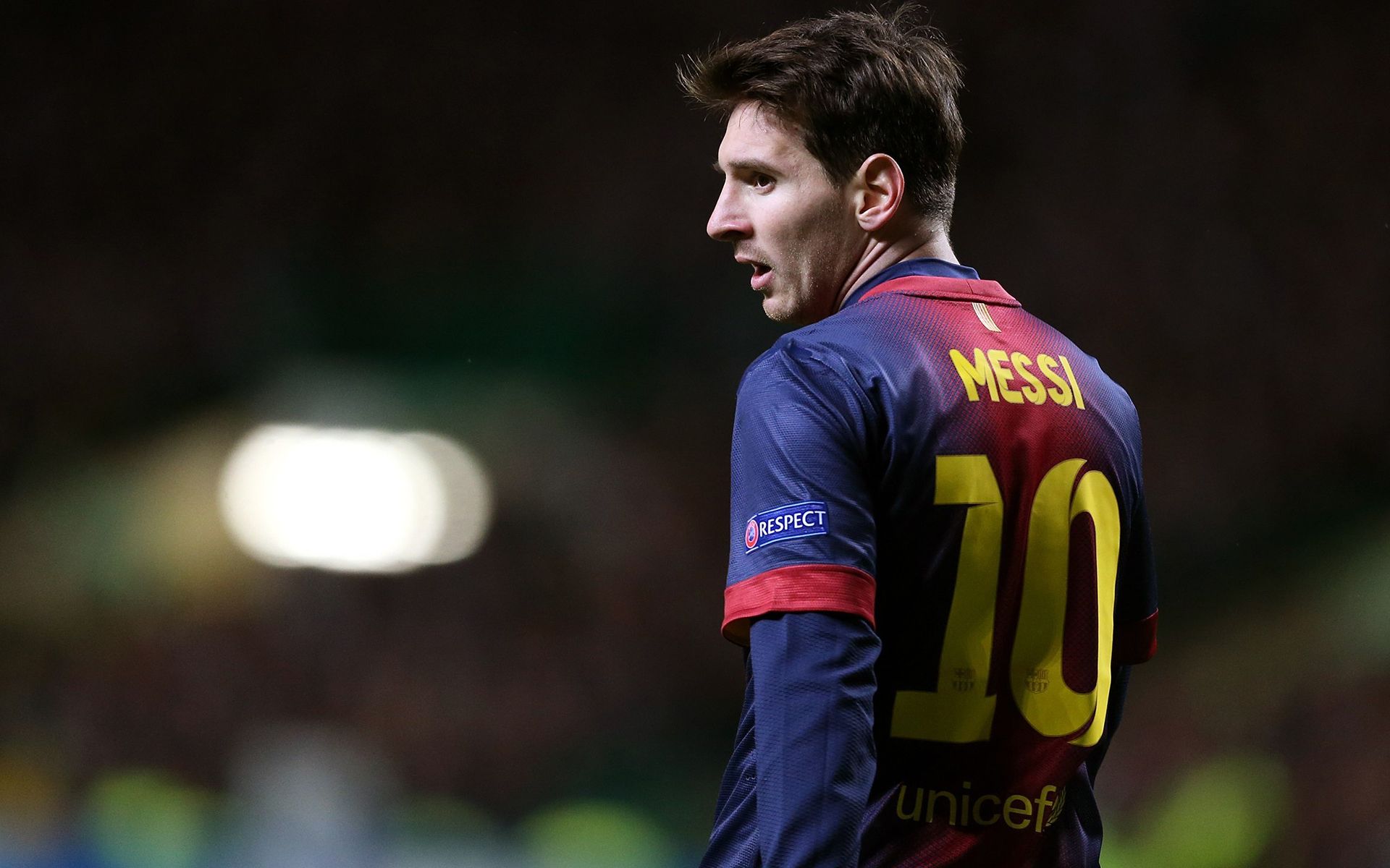 弗兰克：如果范德芬还能做到这样，他就可以直接从我身边走过（弗兰克：若范德芬还能保持这种水准，他大可以从我身边径直走过）