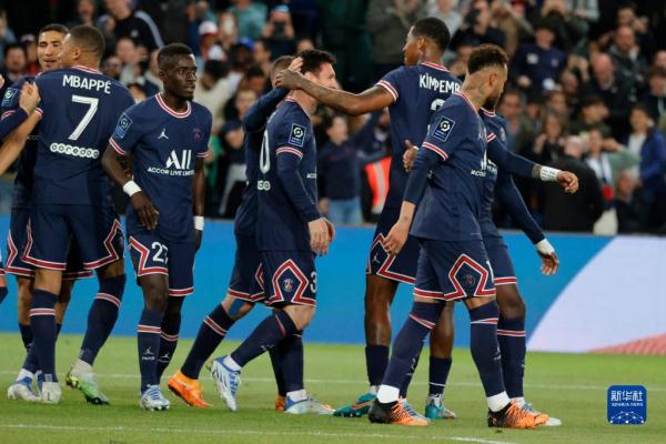 贝蒂斯2-1乌德勒支，米格尔-罗德里格斯中场吊射，阿布德制胜（贝蒂斯2-1击败乌德勒支，米格尔-罗德里格斯中场吊射，阿布德打入制胜球）