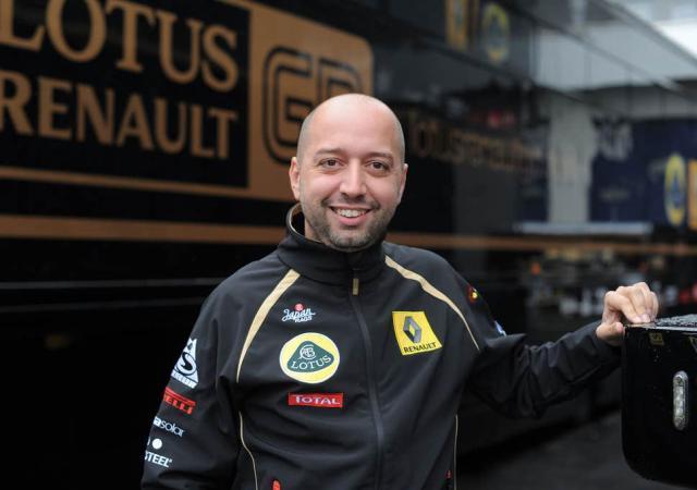 Rookie替补，iG官方：选手Renard正式加盟担任中单位置（iG官宣：Renard加盟担任中单，Rookie改打替补）