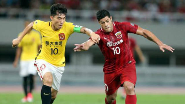 女足明星遭百万富翁跟踪骚扰，雇佣保镖应对