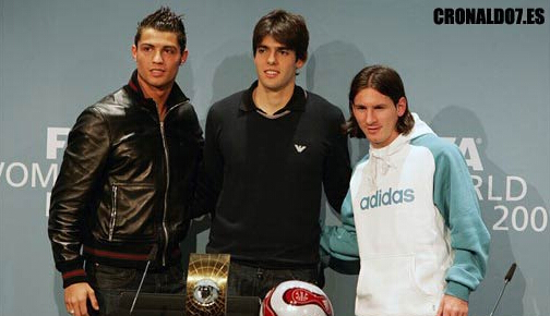 印度球迷：梅西身边人太多根本看不到他，我们要求退款（印度球迷称梅西被人群包围难以看见，要求退款）