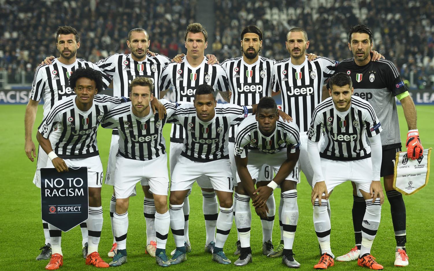 弗兰克：范德芬进球前我心想他要去哪，在场边喊让他快传球（弗兰克：范德芬进球前我还在想他往哪儿跑，场边不停催他赶紧传球）